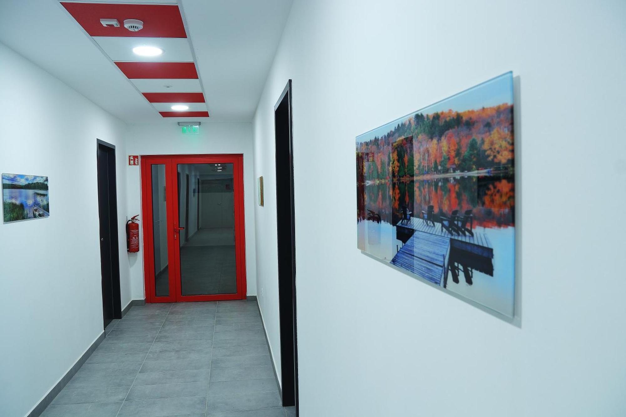Top Hotel Vertesszolos Exterior photo